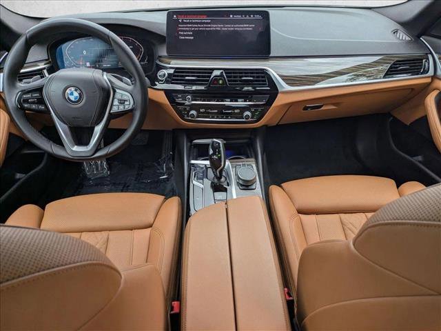 Used 2021 BMW 530i RWD image 16