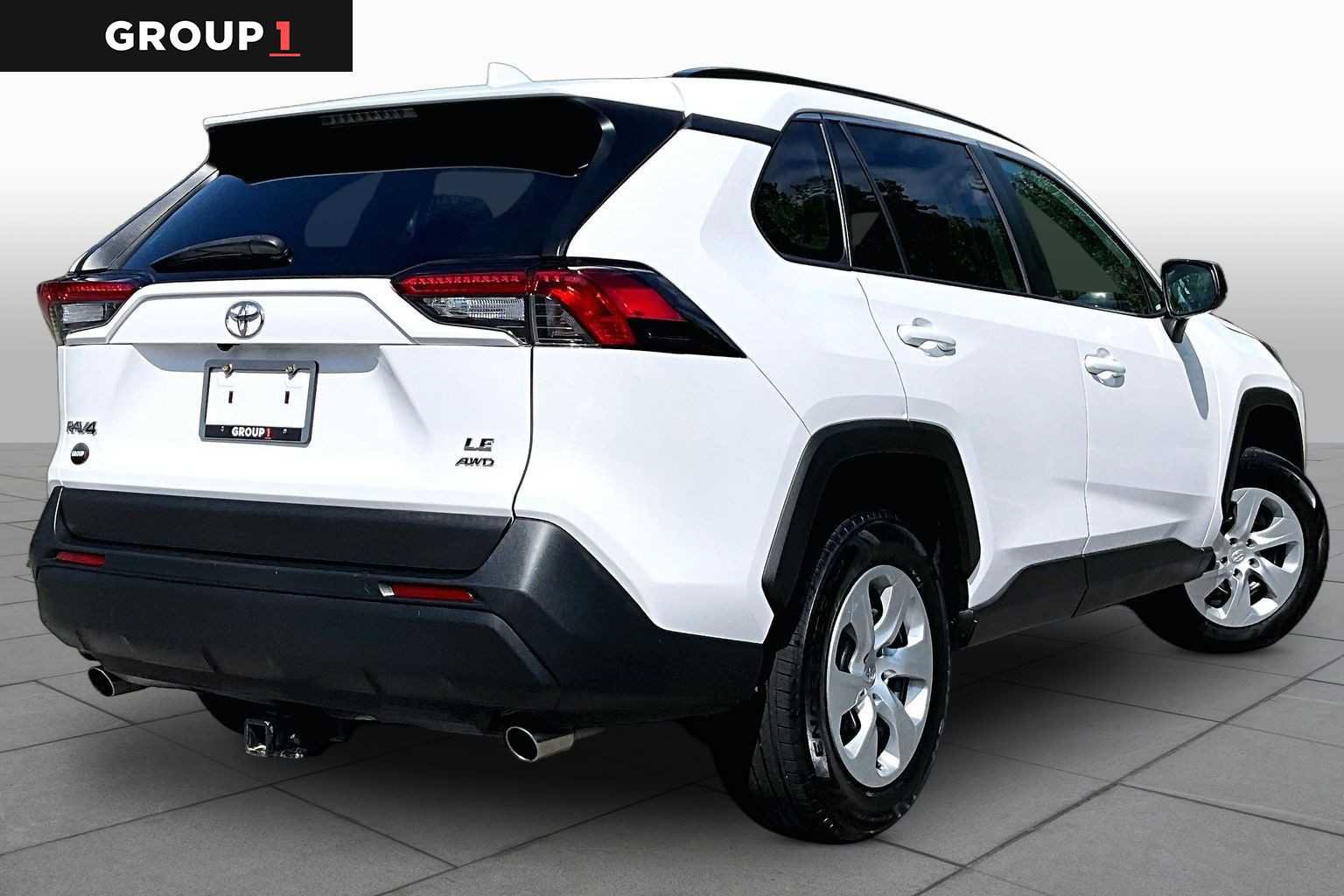 Used 2020 Toyota RAV4 LE w/ All Weather Liner Package AWD/4WD image 13