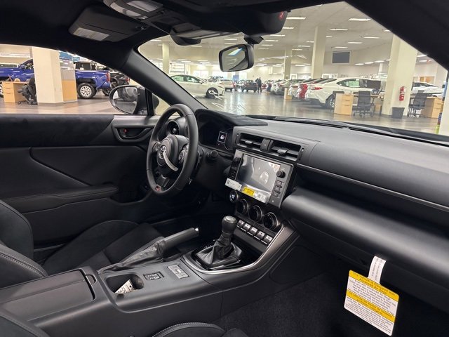 New 2025 Toyota GR86 Premium image 9
