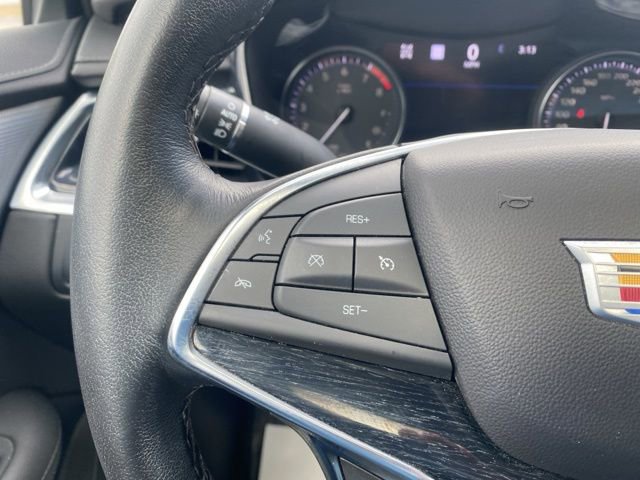 Used 2023 Cadillac XT5 Premium Luxury w/ Technology Package image 9