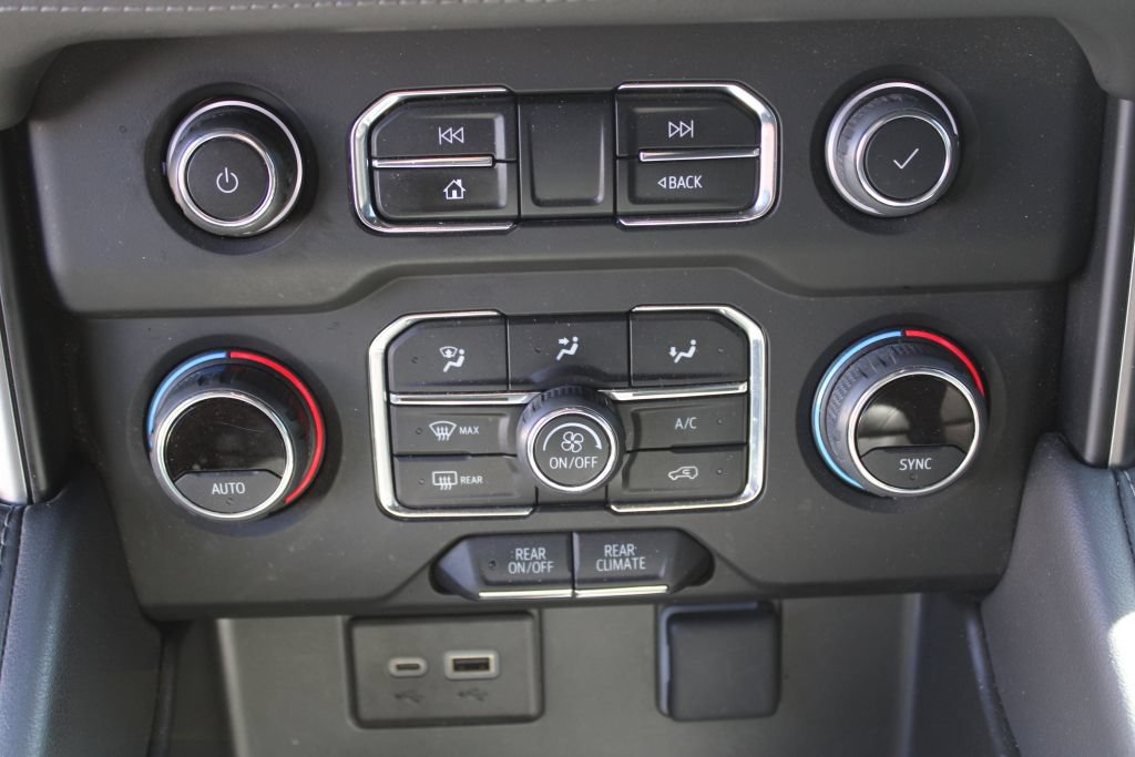 Used 2024 Chevrolet Suburban LS w/ Driver Alert Package RWD image 20