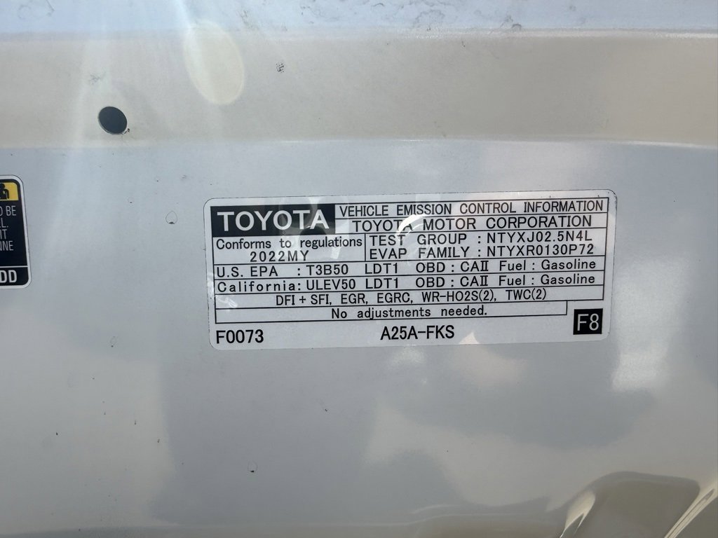 Used 2022 Toyota RAV4 XLE image 40