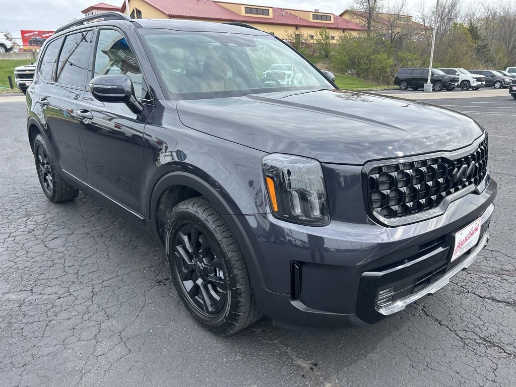 Used 2025 Kia Telluride SX Prestige X-Pro image 3