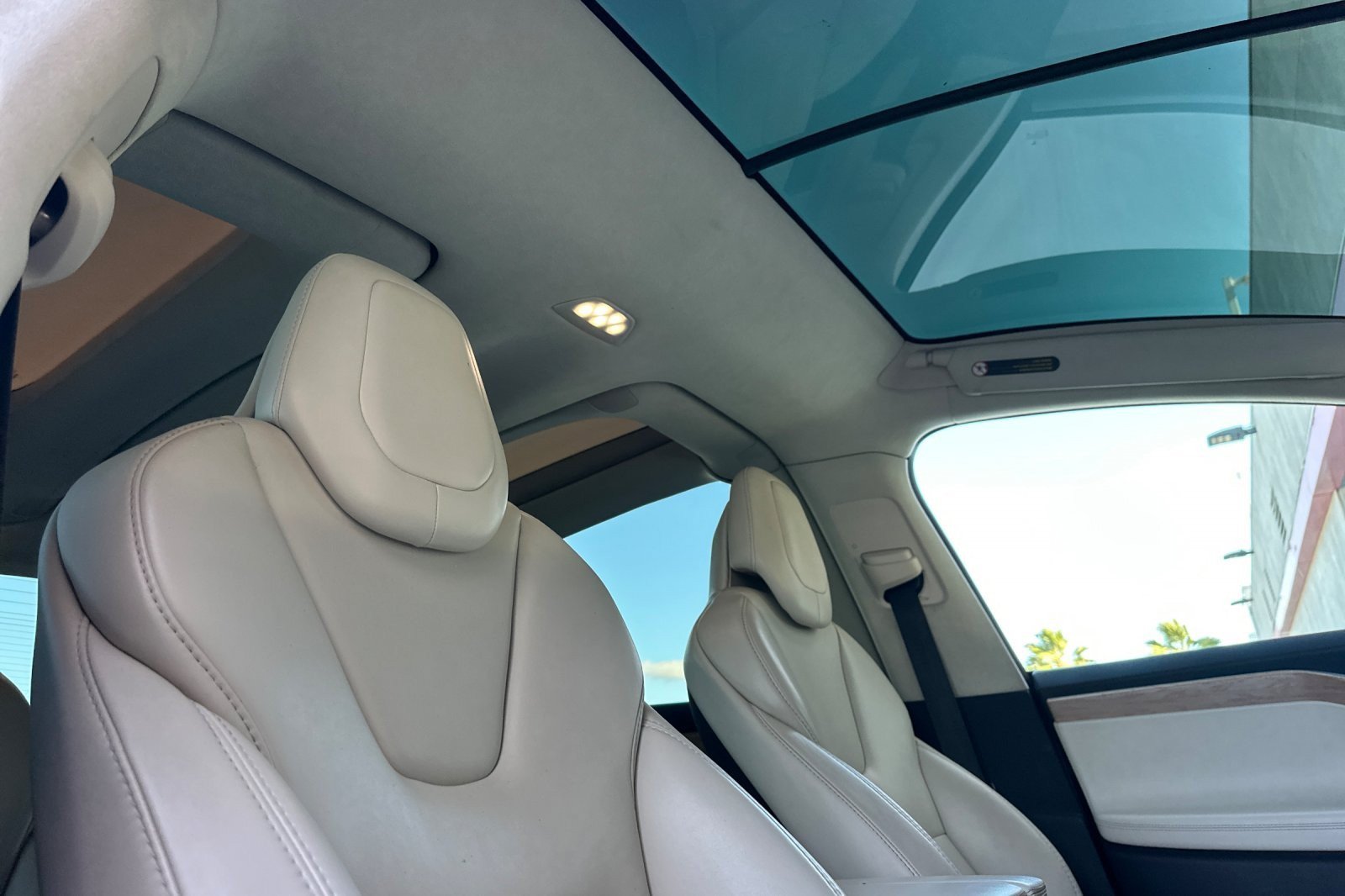 Used 2019 Tesla Model X Performance AWD/4WD image 17