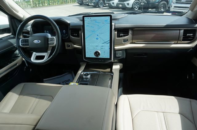 Certified 2022 Ford Expedition Limited image 6