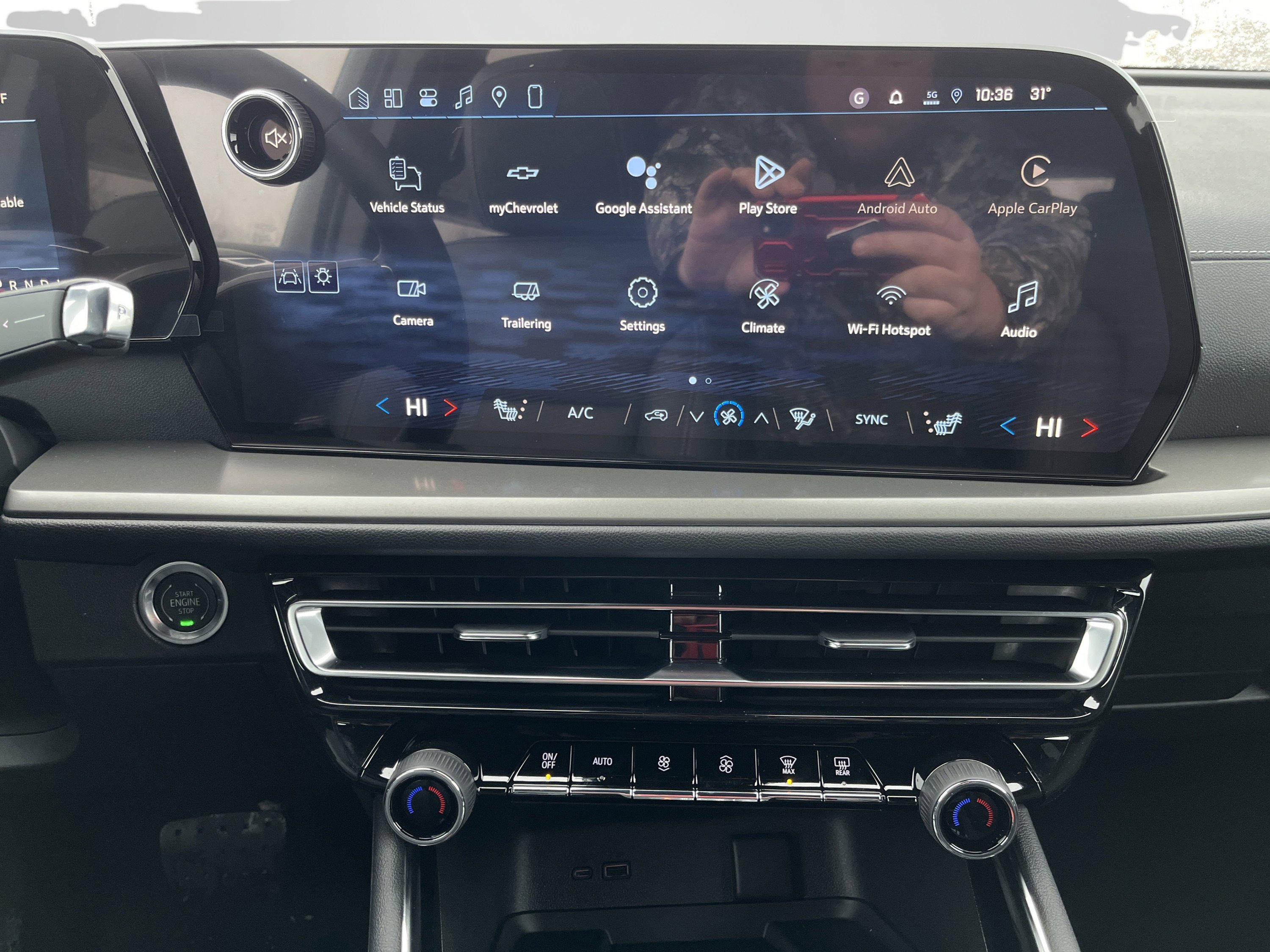 New 2026 Chevrolet Traverse LT w/ Midnight/Sport Edition image 27