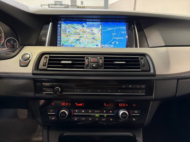 Used 2015 BMW M5 image 25