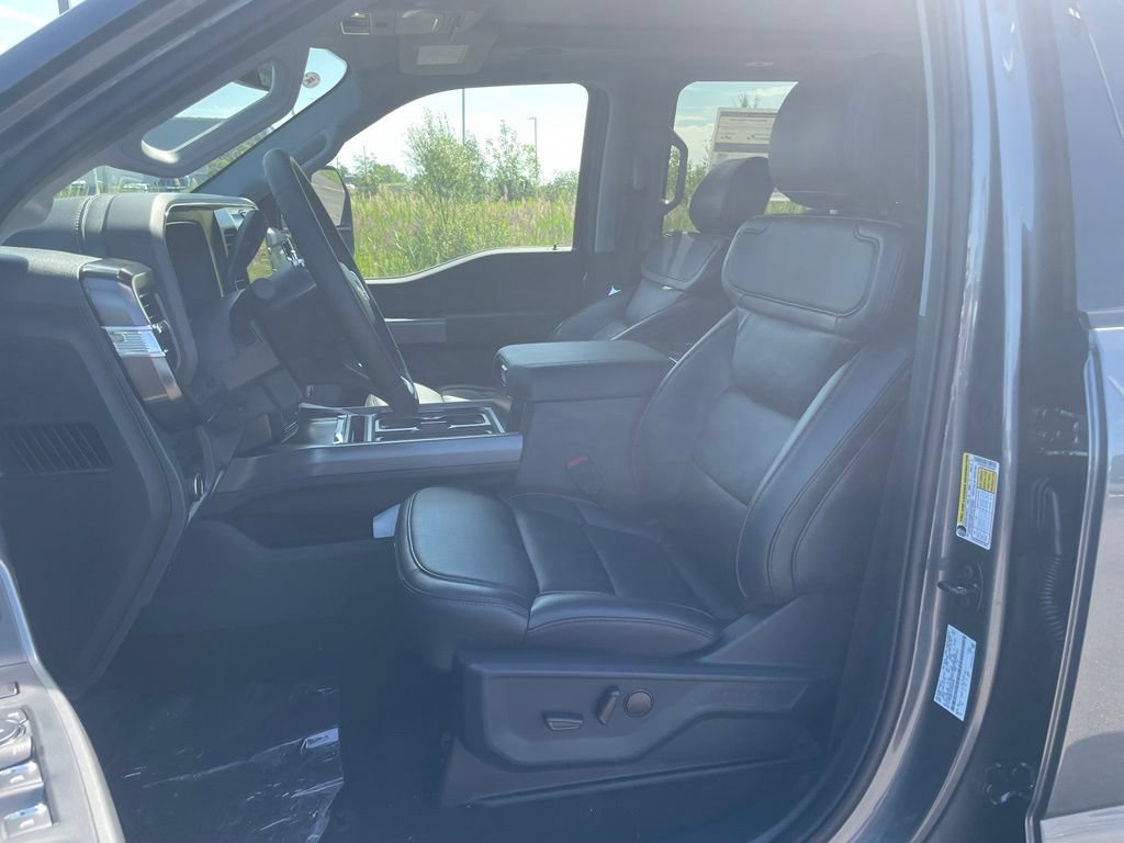 New 2026 Ford F350 Lariat w/ Black Appearance Package AWD/4WD image 13