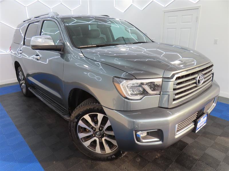 Used 2019 Toyota Sequoia Limited w/ Safety & Convenience Package AWD/4WD image 5