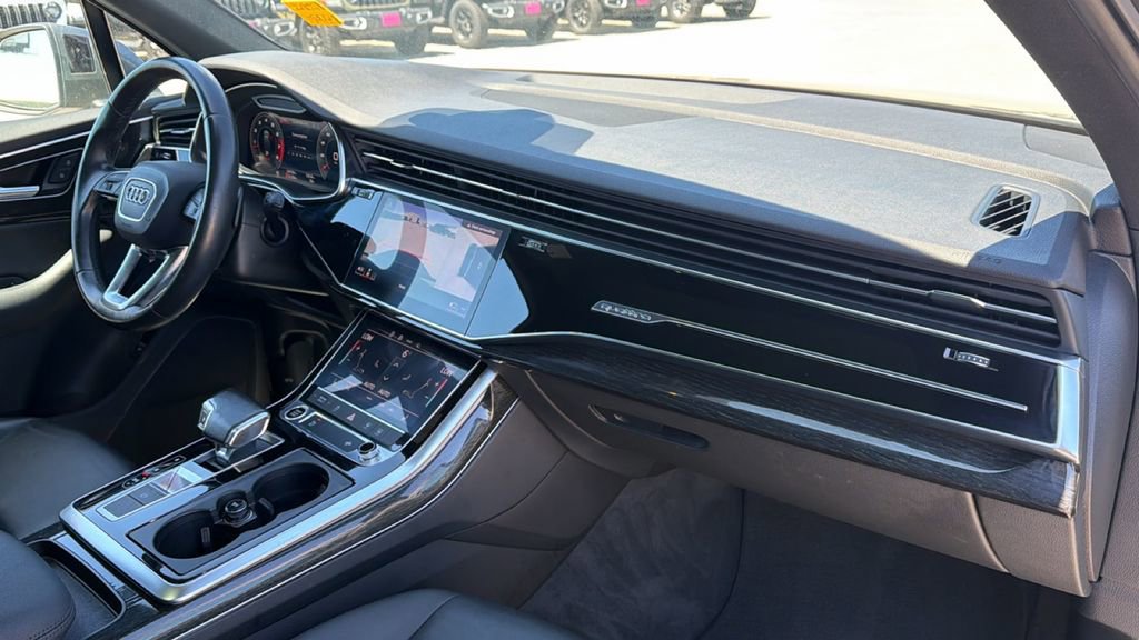 Used 2021 Audi Q7 3.0T Premium w/ Convenience Package image 33