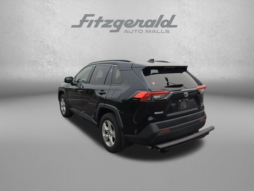 Used 2019 Toyota RAV4 XLE w/ Convenience Package AWD/4WD image 6
