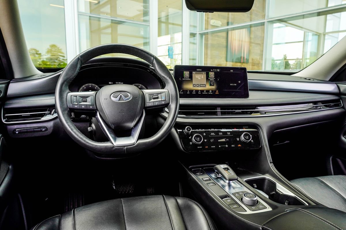 Used 2023 INFINITI QX60 Luxe w/ Cargo Package image 16