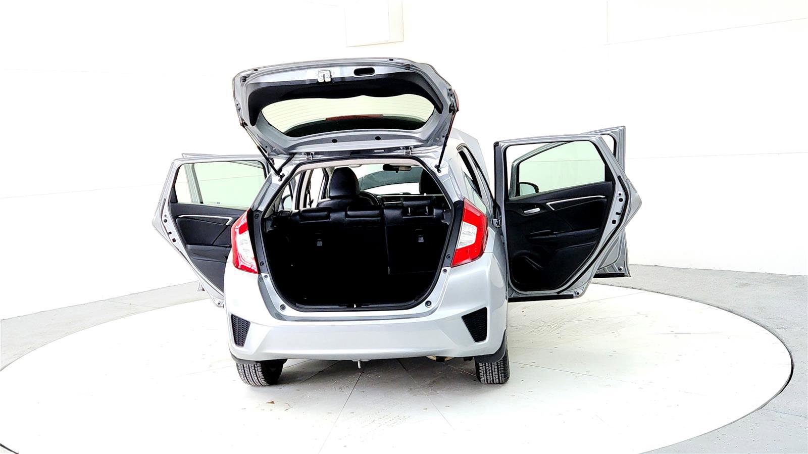 Used 2017 Honda Fit EX-L image 11