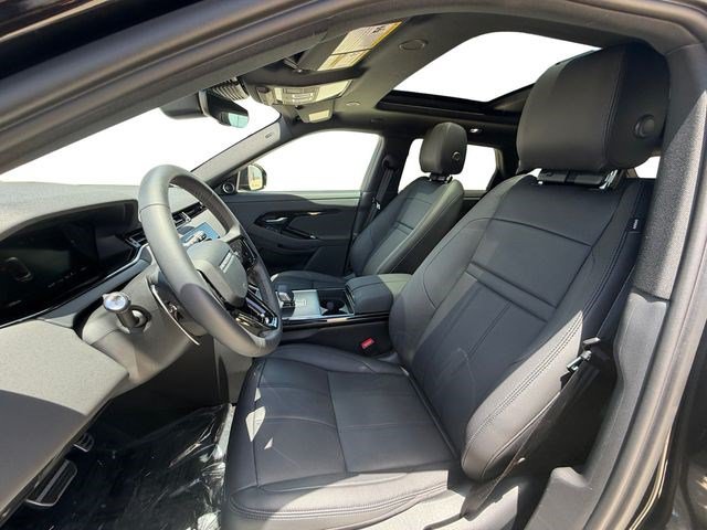 Used 2026 Land Rover Range Rover Evoque Dynamic SE AWD/4WD image 10