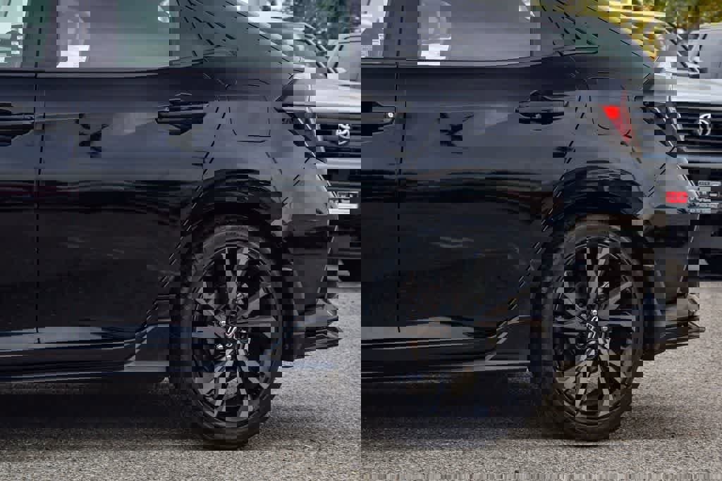 Used 2019 Honda Civic Sport image 11