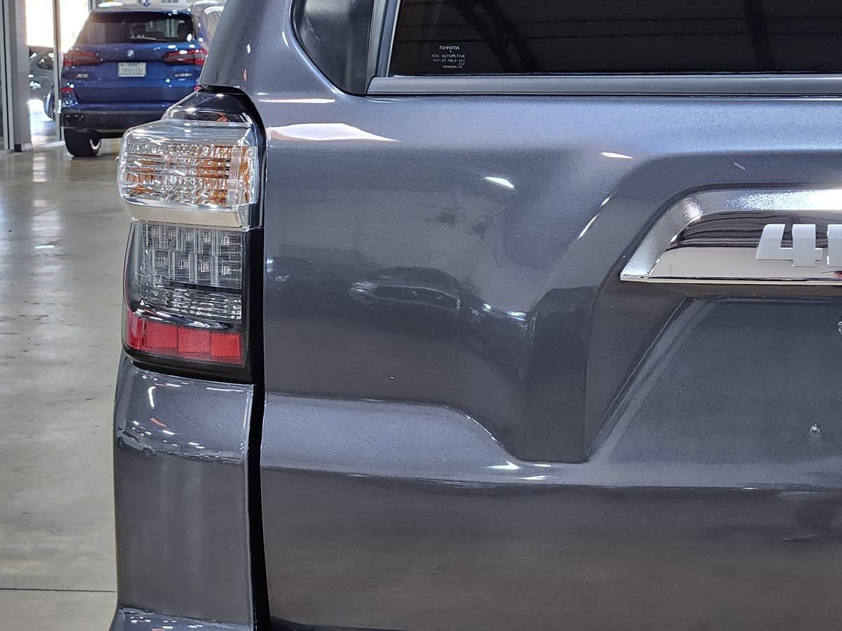 Used 2015 Toyota 4Runner Limited RWD image 20