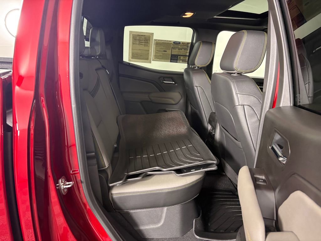 Used 2026 Chevrolet Colorado ZR2 w/ Technology Package image 34