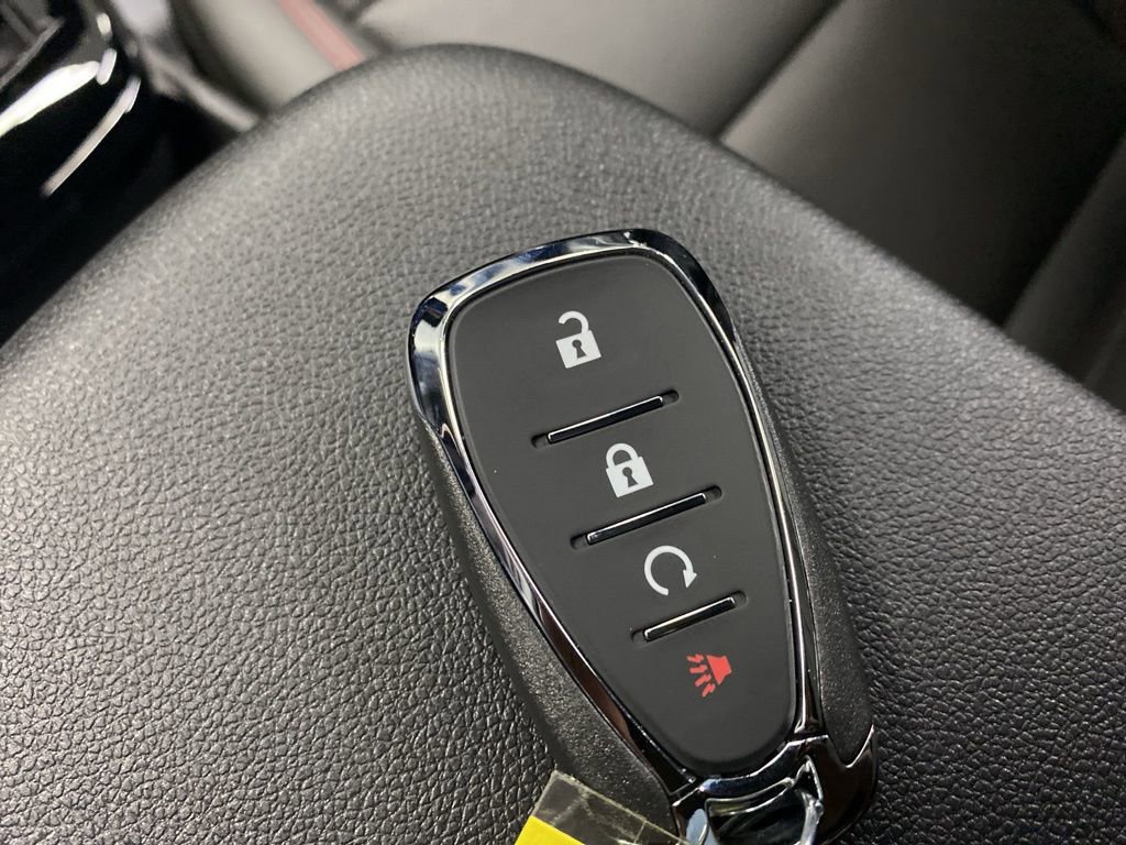 New 2026 Chevrolet Trax RS w/ Sunroof Package image 33