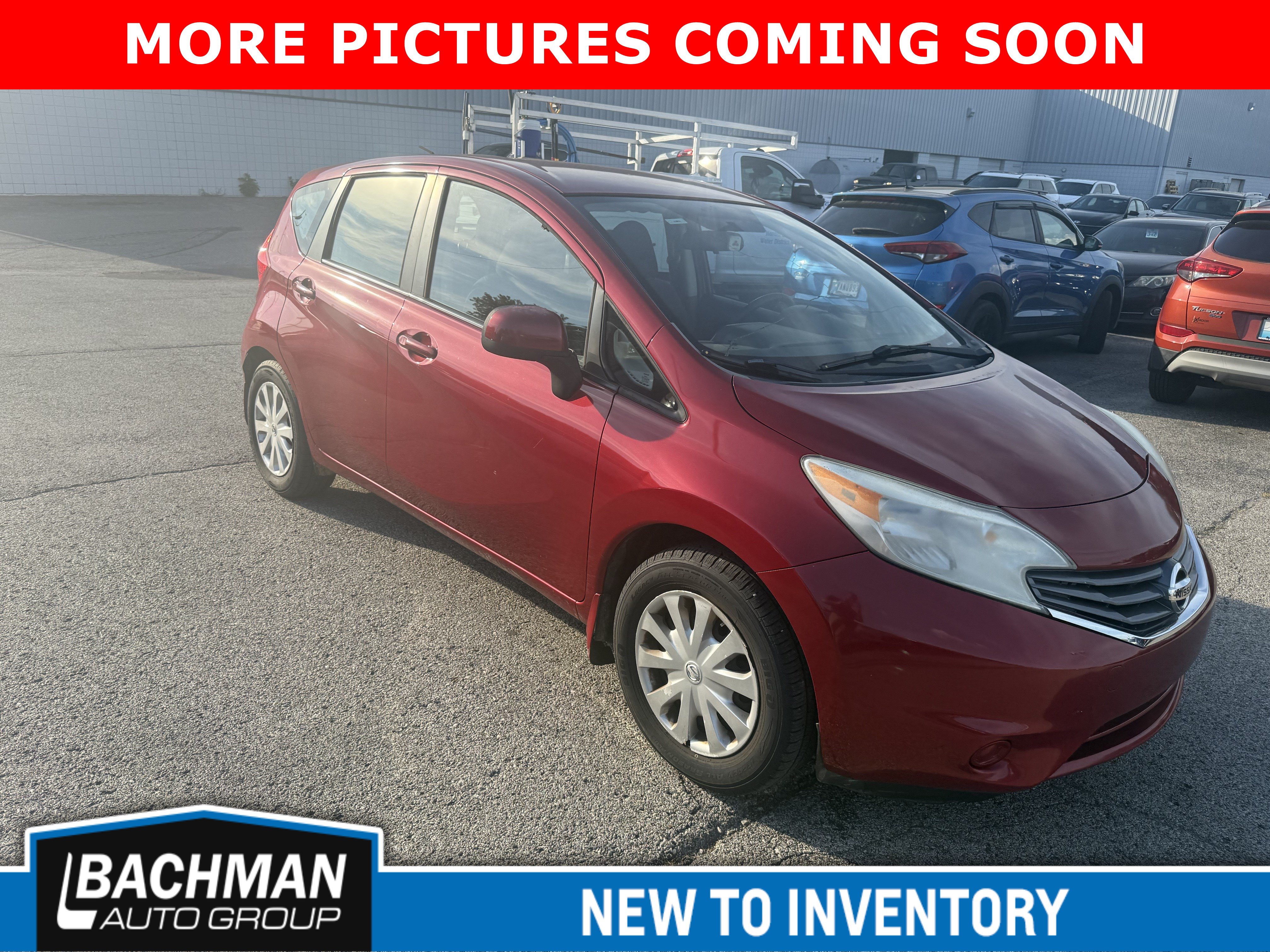 Used 2014 Nissan Versa Note SV w/ Convenience Package FWD image 2