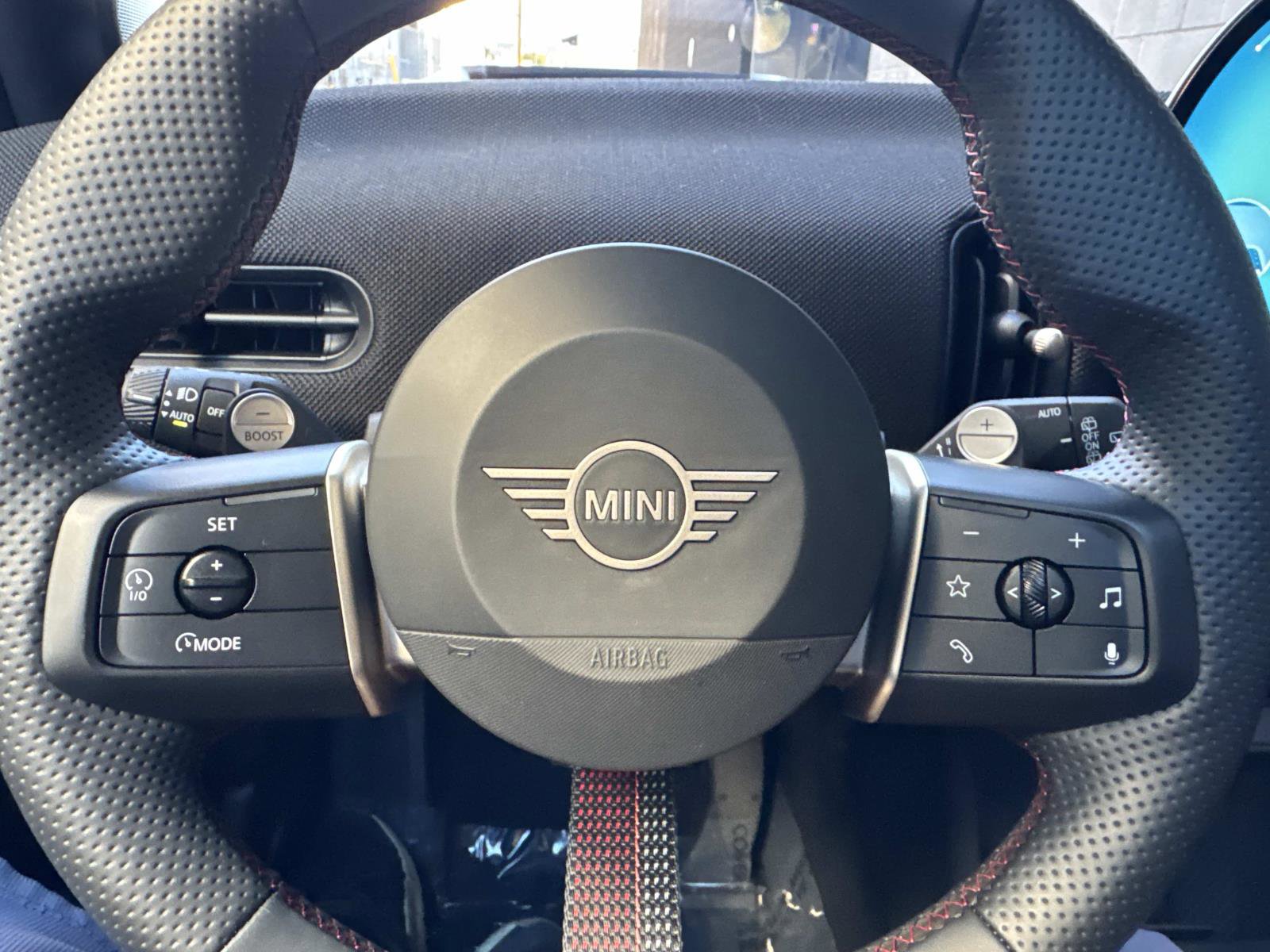 Used 2025 MINI Cooper S image 15