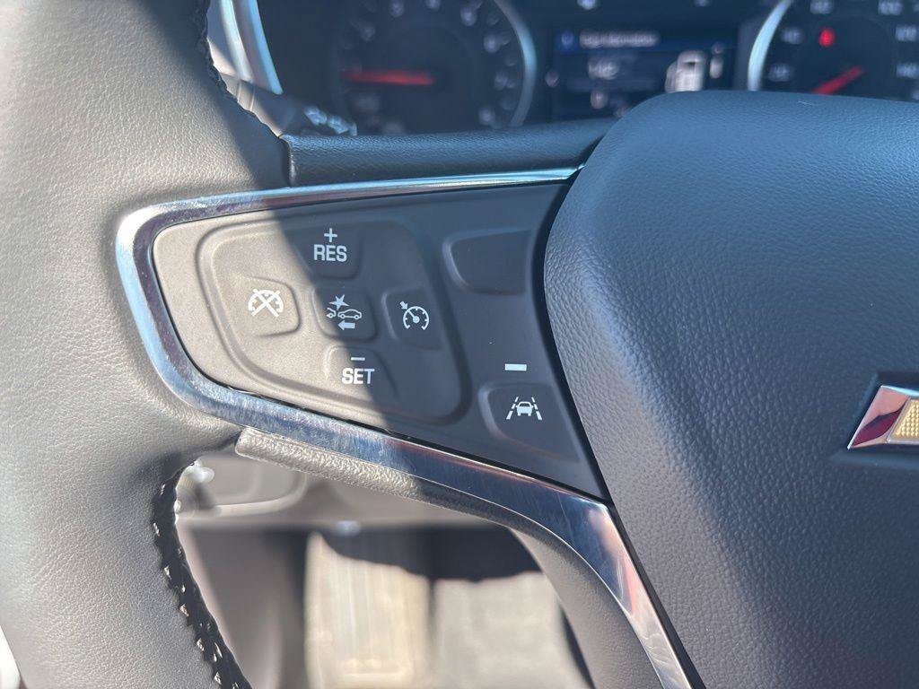 Used 2024 Chevrolet Equinox LT AWD/4WD image 21