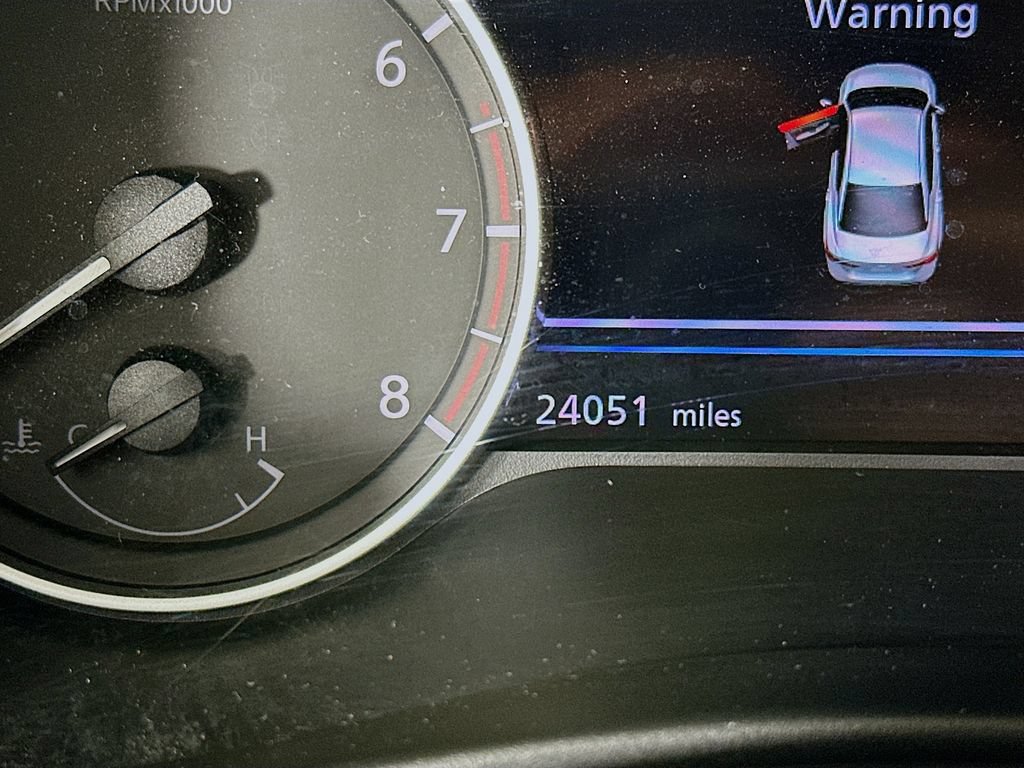 Used 2022 Nissan Sentra SV FWD image 18