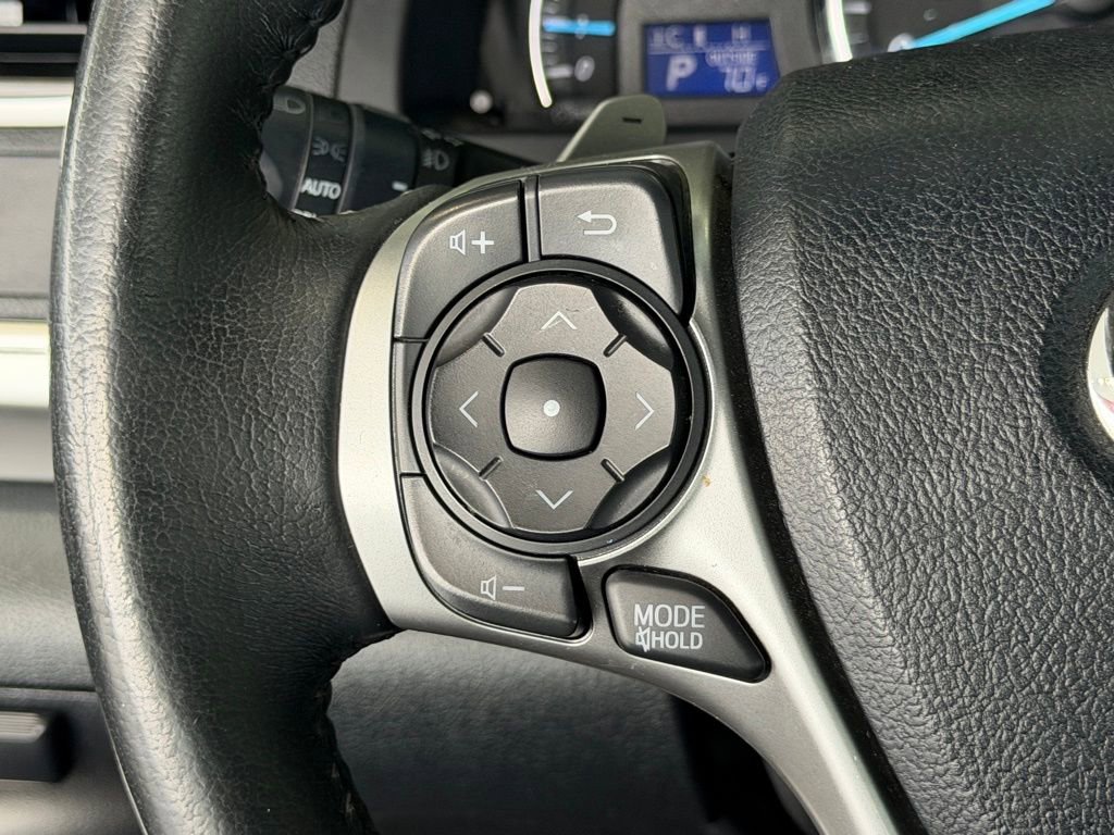 Used 2014 Toyota Camry SE FWD image 24