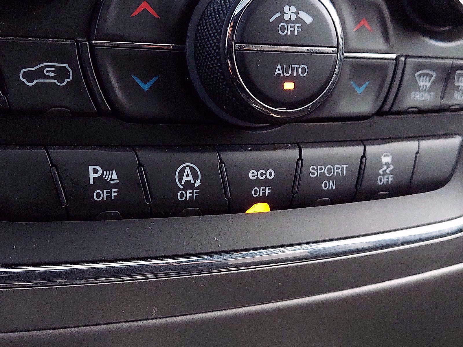 Used 2018 Jeep Grand Cherokee Trailhawk image 25