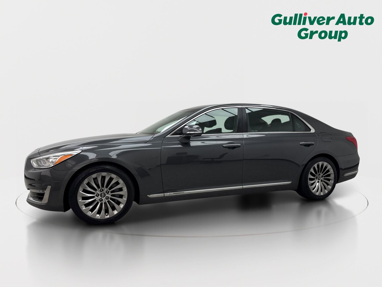 Used 2019 Genesis G90 5.0 Ultimate RWD image 2