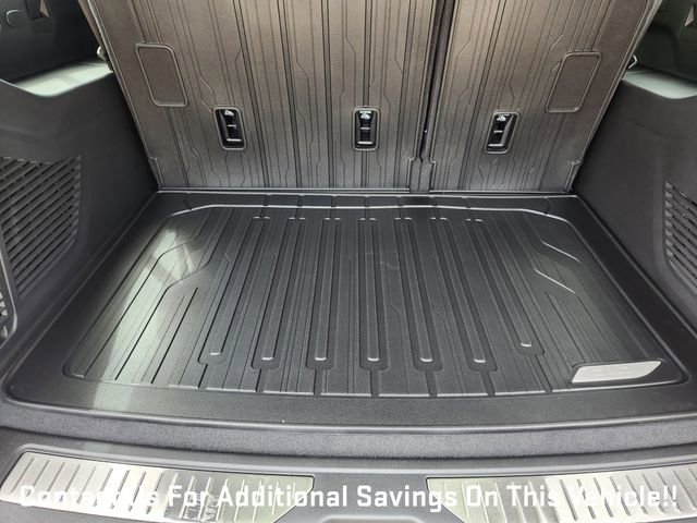New 2026 GMC Yukon XL Denali w/ Sun & Power Step Package image 24