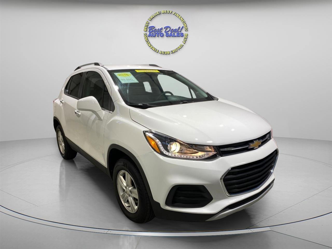 Used 2018 Chevrolet Trax LT w/ LT Convenience Package image 6