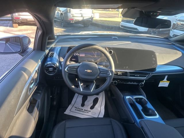 New 2026 Chevrolet Equinox EV LT image 27