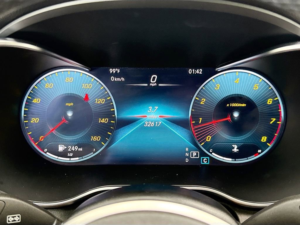 Used 2021 Mercedes-Benz C 300 4MATIC Coupe image 31