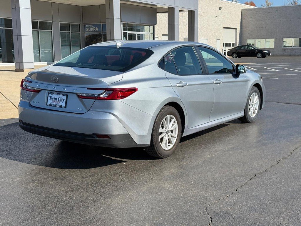 Certified 2025 Toyota Camry LE image 3