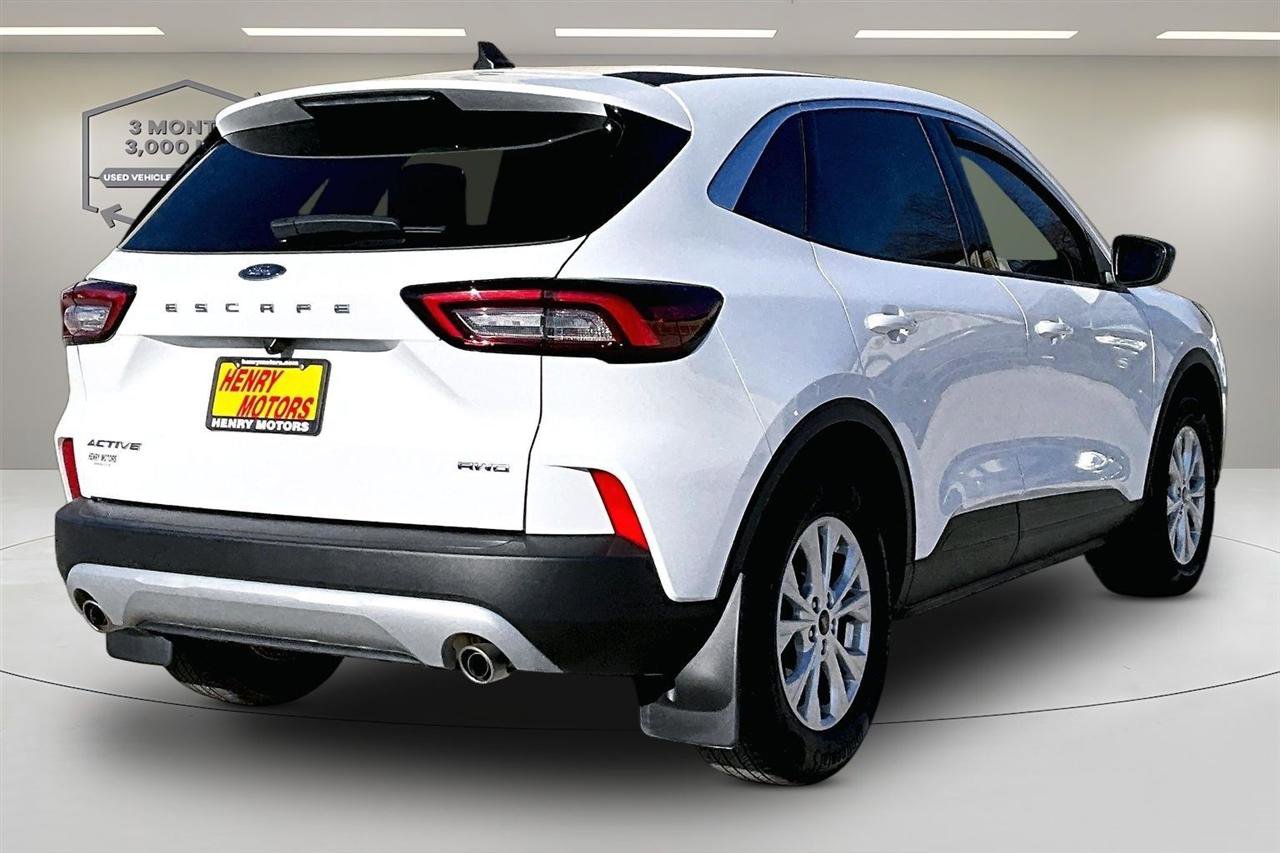 Used 2024 Ford Escape Active image 7