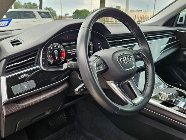 Used 2021 Audi Q8 Premium Plus w/ Premium Plus Package image 4