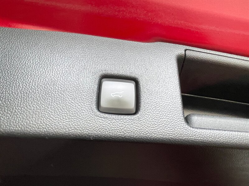 Used 2021 Ford Escape SEL AWD/4WD image 27