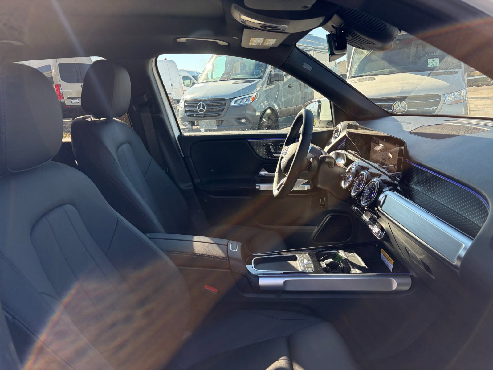 New 2026 Mercedes-Benz GLB 250 4MATIC image 19