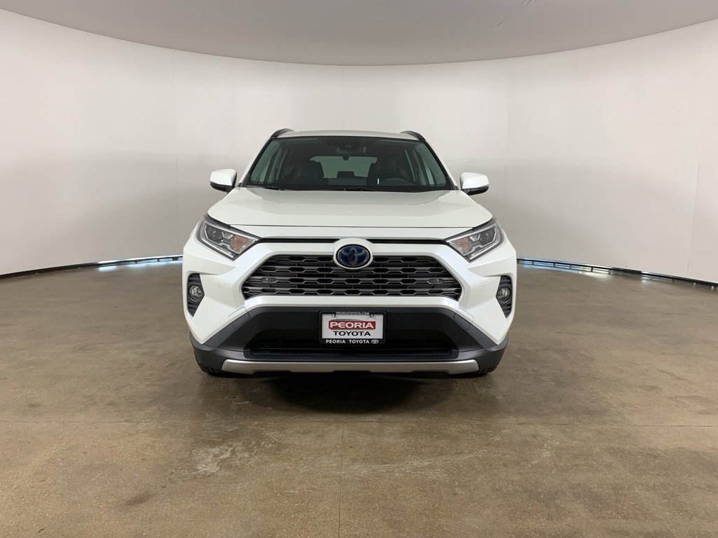 Used 2020 Toyota RAV4 Limited image 3