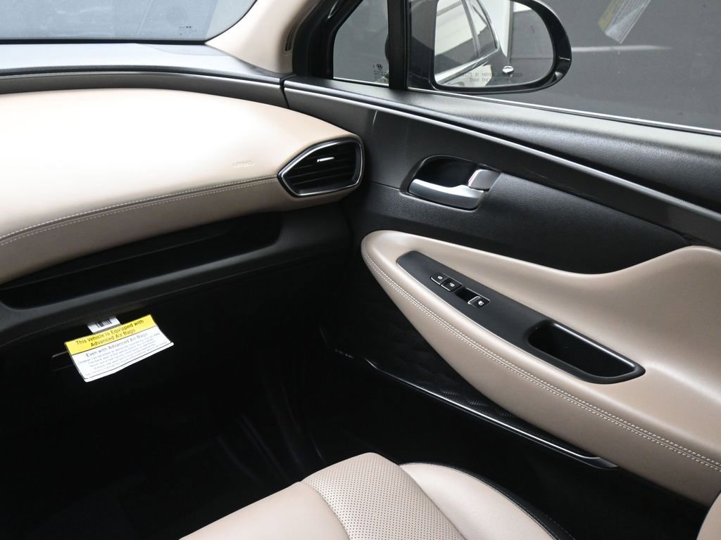 Used 2023 Hyundai Santa Fe SEL w/ Premium Package FWD image 15