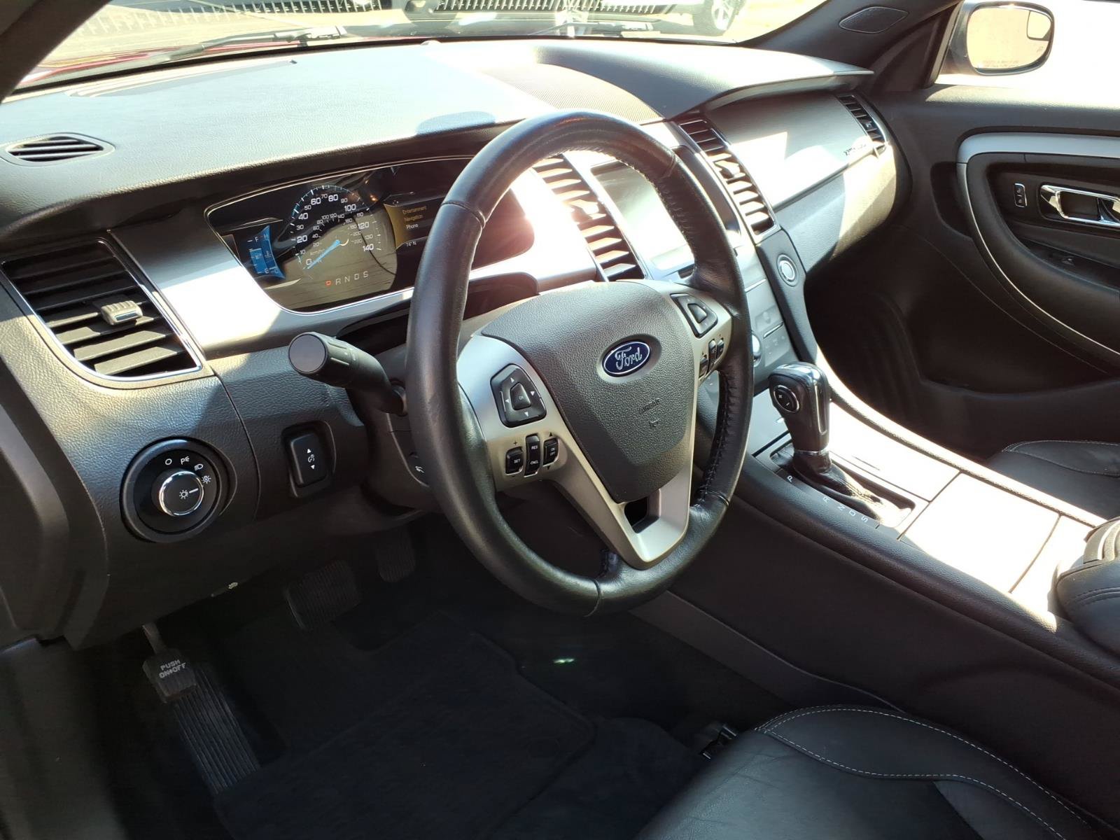 Used 2014 Ford Taurus SEL w/ Equipment Group 201A FWD image 15