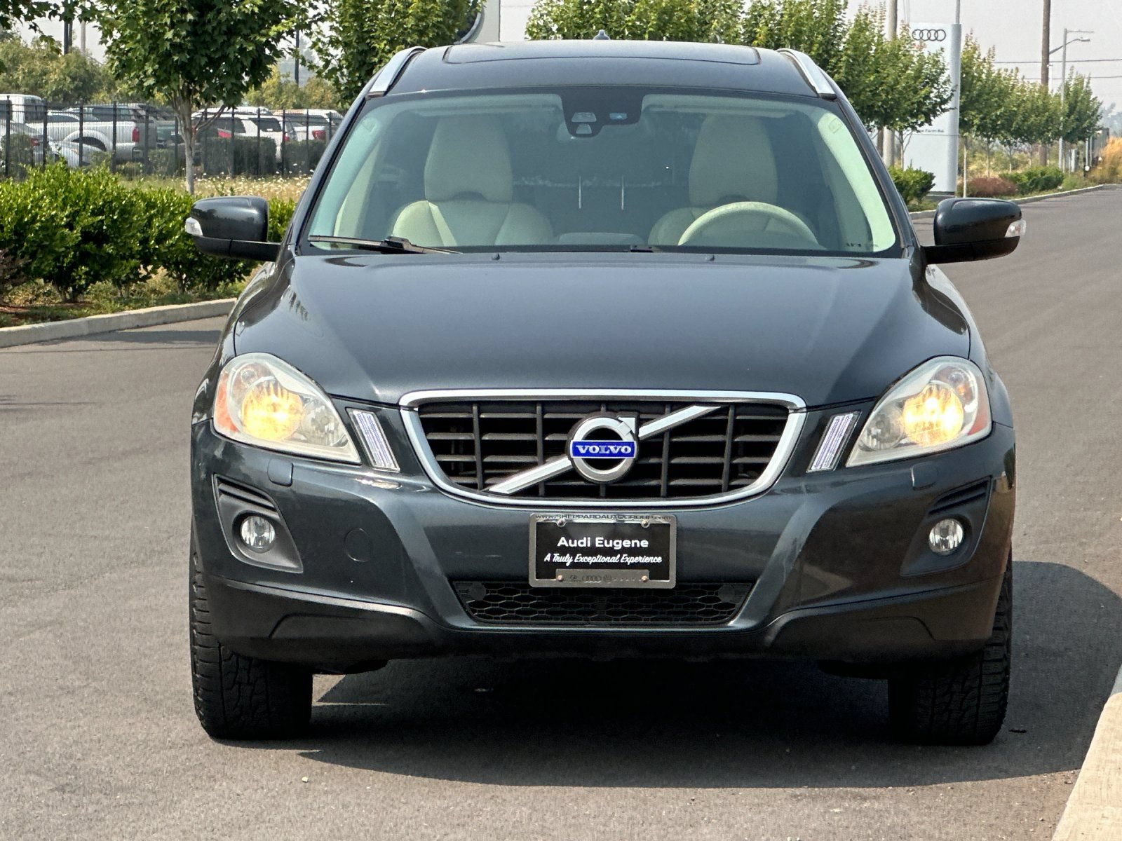 Used 2010 Volvo XC60 T6 AWD/4WD image 8