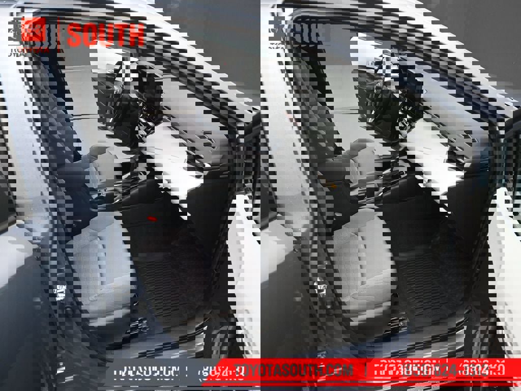 New 2026 Toyota Corolla SE image 29