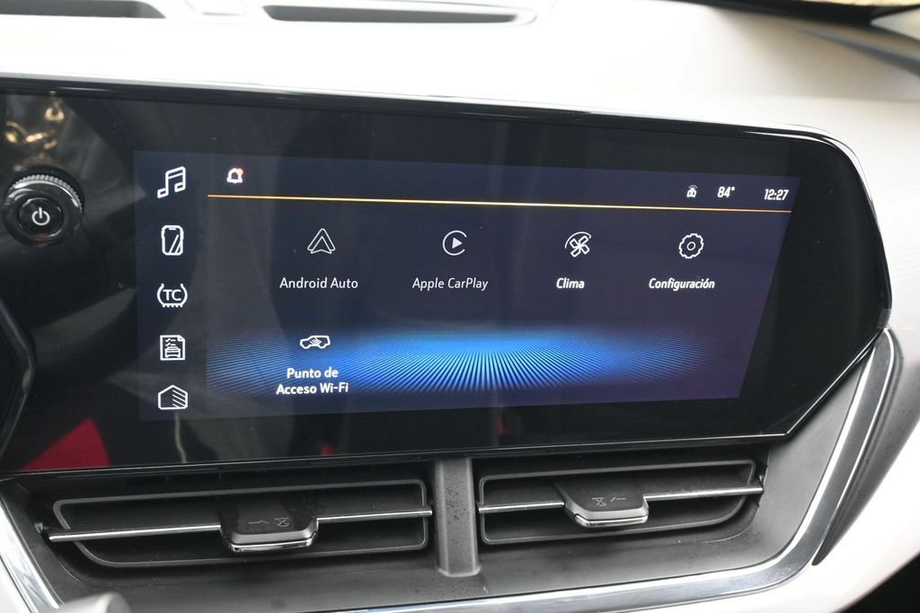 Used 2026 Chevrolet Trax LT FWD image 19