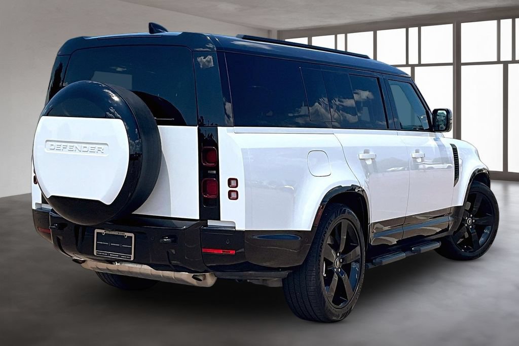Certified 2025 Land Rover Defender 130 X-Dynamic SE AWD/4WD image 2