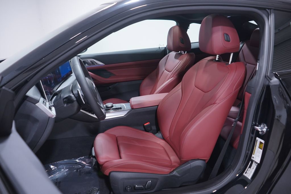 Used 2026 BMW 430i Coupe w/ M Sport Package image 7