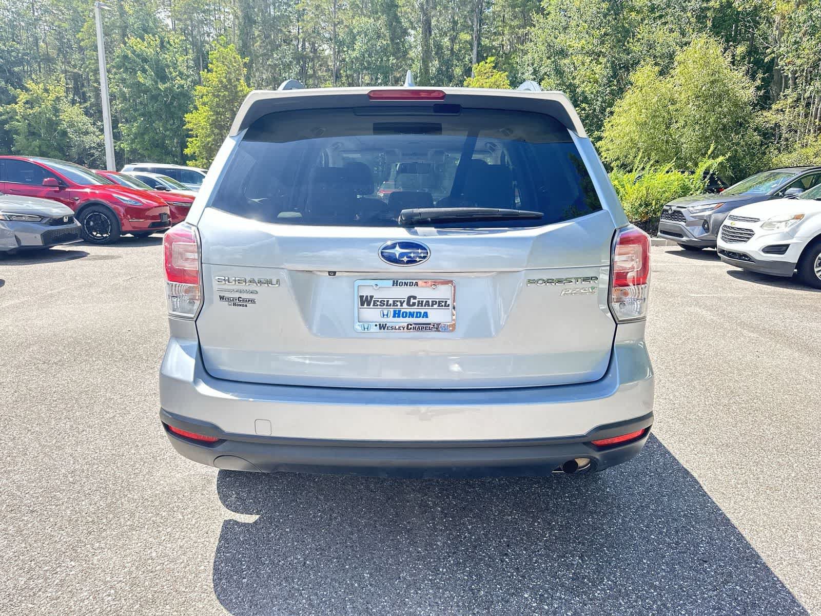 Used 2017 Subaru Forester 2.5i Premium AWD/4WD image 5