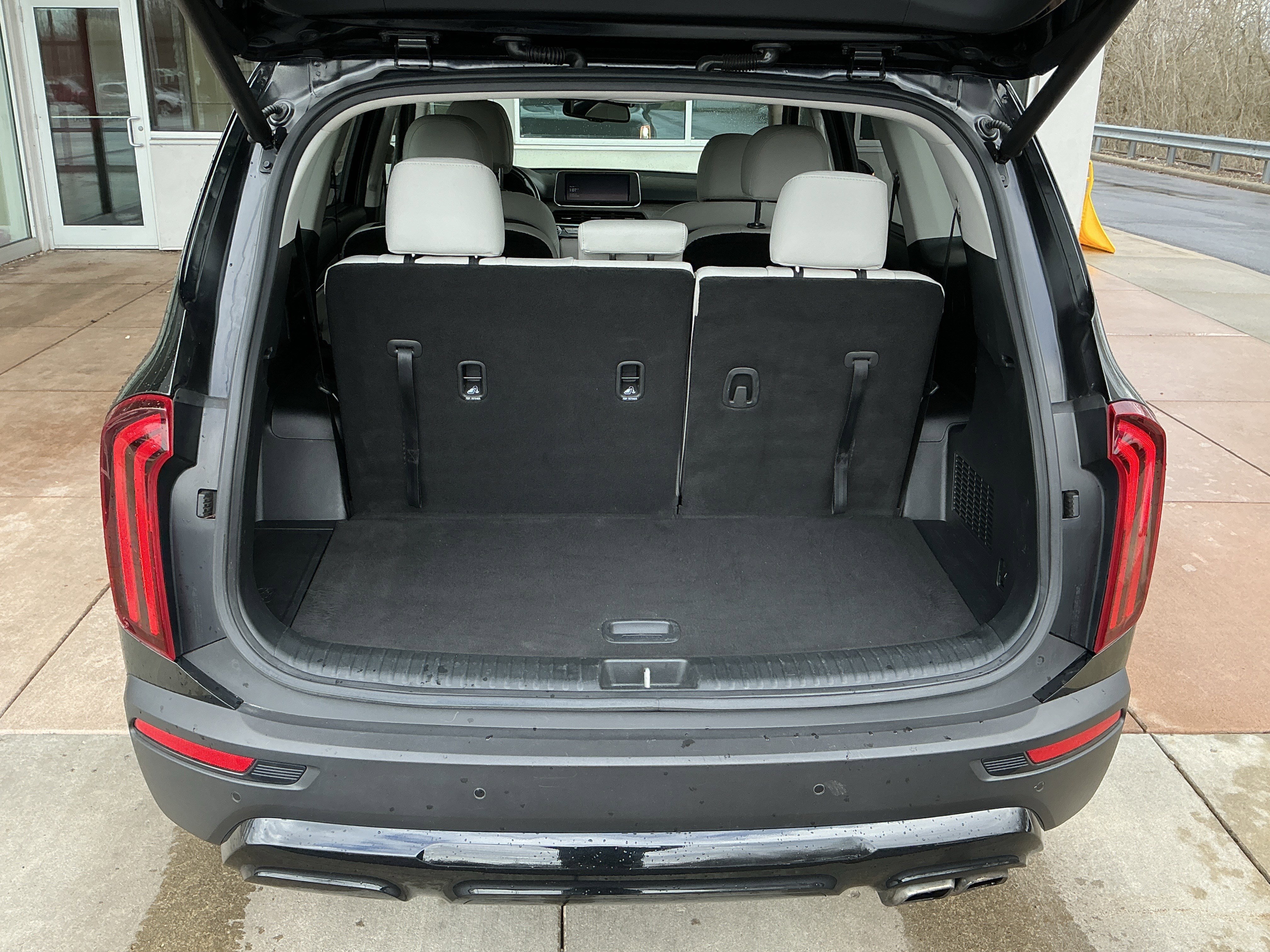 Used 2022 Kia Telluride EX w/ EX Premium Package image 24