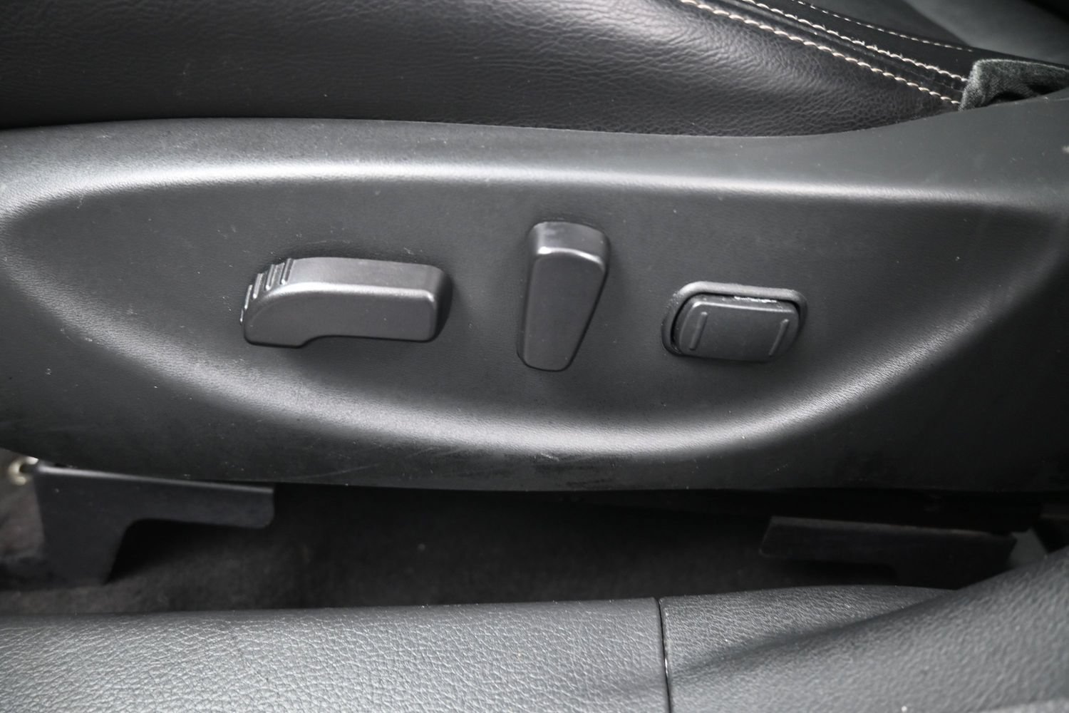 Used 2023 Nissan Maxima SV w/ Floor Mat Group FWD image 33