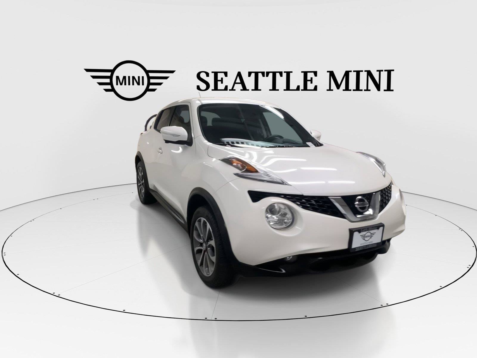 Used 2017 Nissan Juke SL AWD/4WD image 2